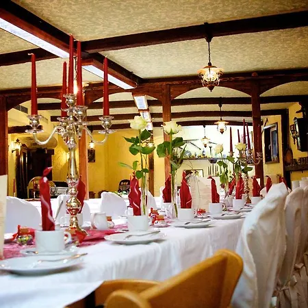 Hotel Zur Kutsche 3*