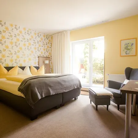 Hotel Zur Kutsche 3*